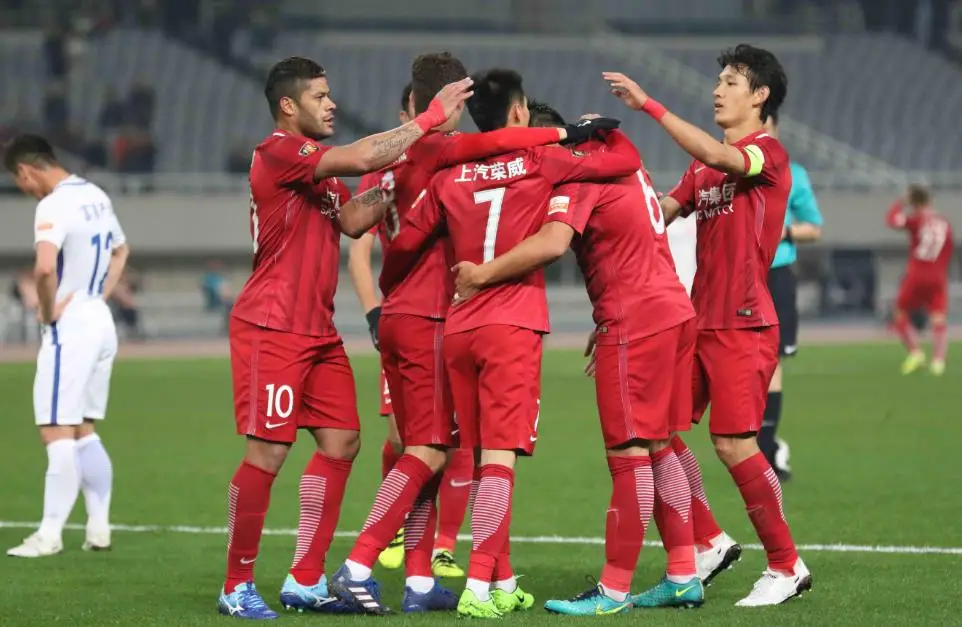 开云-赛前世预赛焦点战，广州队完成强势反弹，值得警惕，团队化学反应显著(任14有一场比赛取消怎么办)