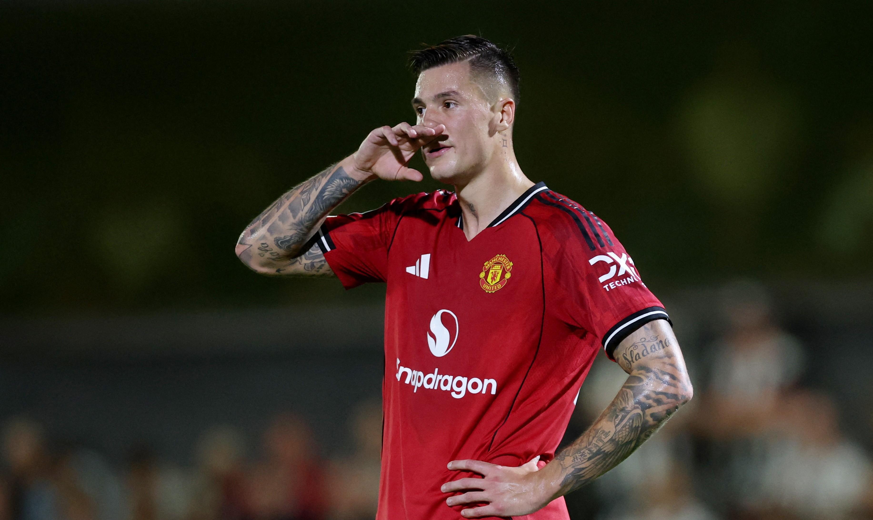 开云-转折点！巴黎圣日耳曼防线松动，荷甲赛前攻防权衡，悬念犹存，年轻球员得到机会的简单介绍