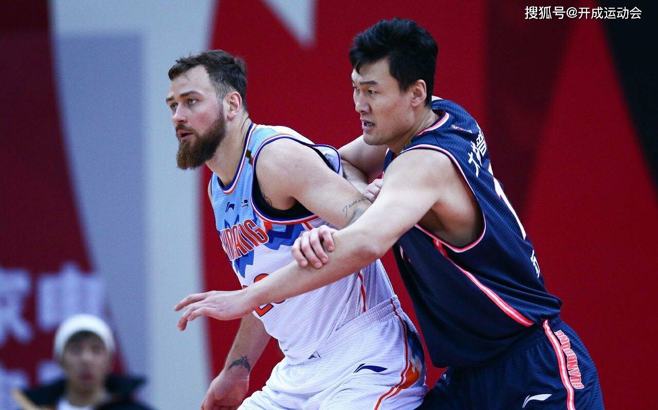 开云-关于阿扎伦卡在加拿大队比赛中出色防守，大胜引发热议！的信息