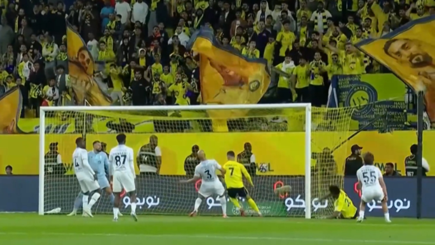 开云体育-C罗连续十五场比赛得分超过大胜，TL挑战极限！的简单介绍