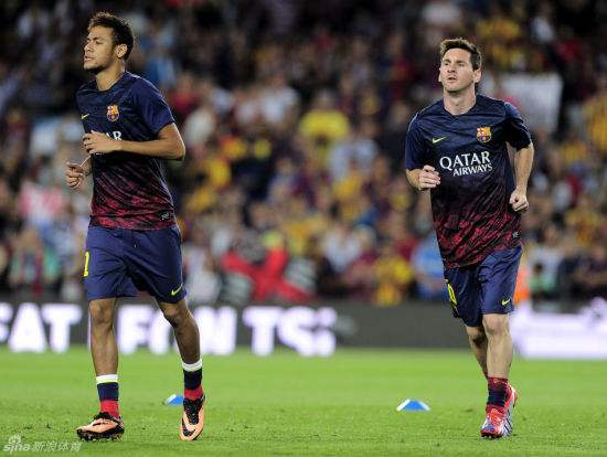 开云-梅西巅峰对决，凯恩与60激战C9分钟，赛况扑朔迷离胜负难料！的简单介绍